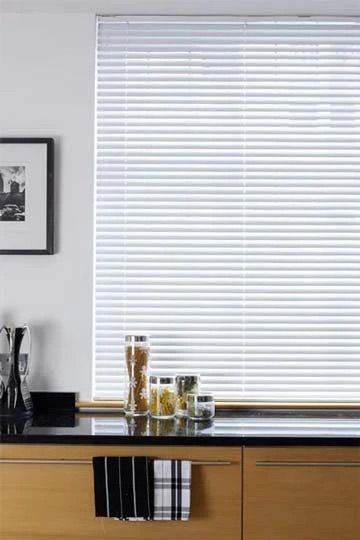 Hillary's Made to Measure - Venetian Blinds 160cm across with adjustable drop