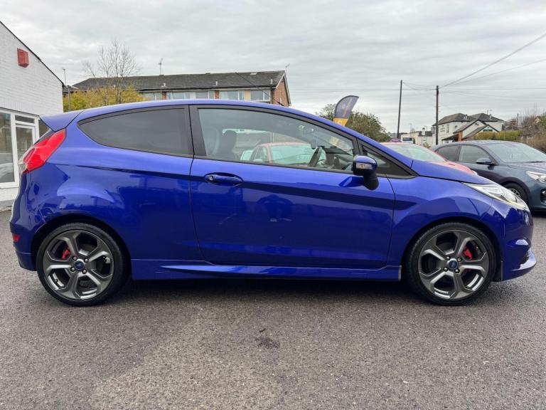 2015 Ford Fiesta 1.6 EcoBoost ST-3 3dr HATCHBACK PETROL Manual