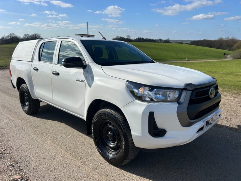 2021 Toyota Hilux ACTIVE 4WD D-4D DCB Pick Up Diesel Manual