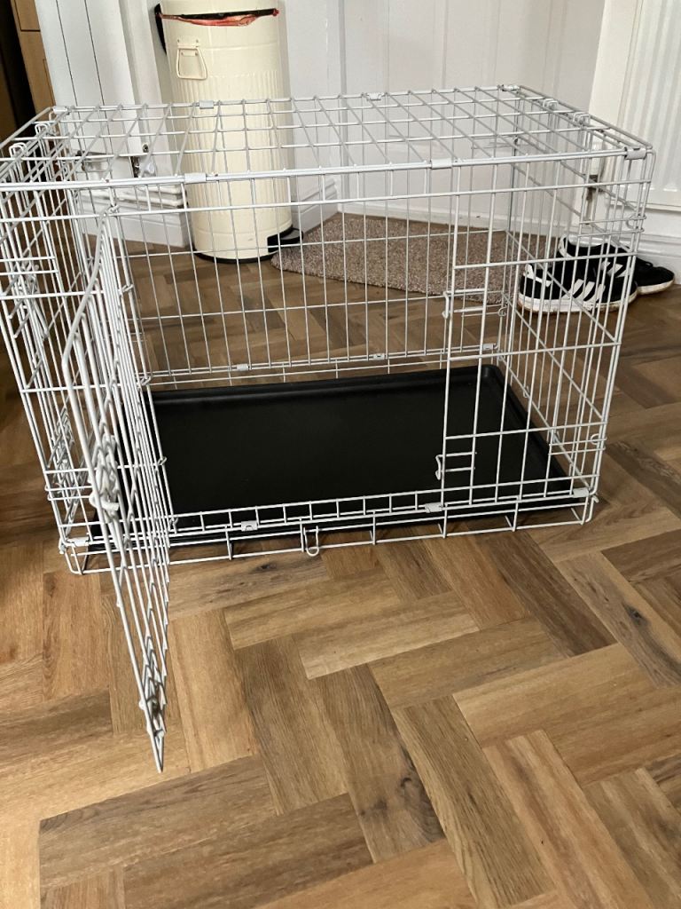 Dog cage 