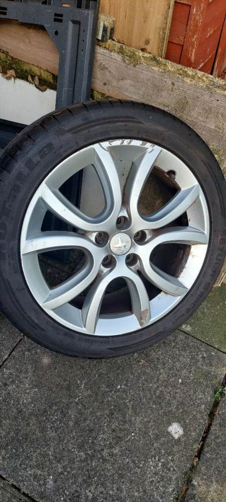 Peugeot 508 18 inch alloys 
