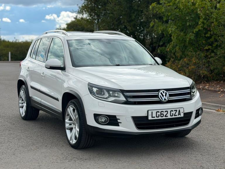 2012 Volkswagen Tiguan 2.0 TDi BlueMotion Tech Sport 5dr DSG ESTATE Diesel Automatic