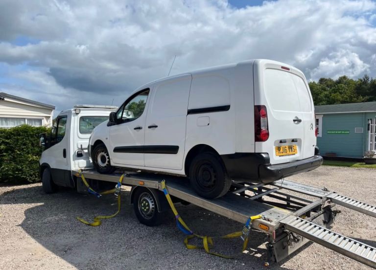 ALL TYPES COMMERCIALS VEHICLES WANTED