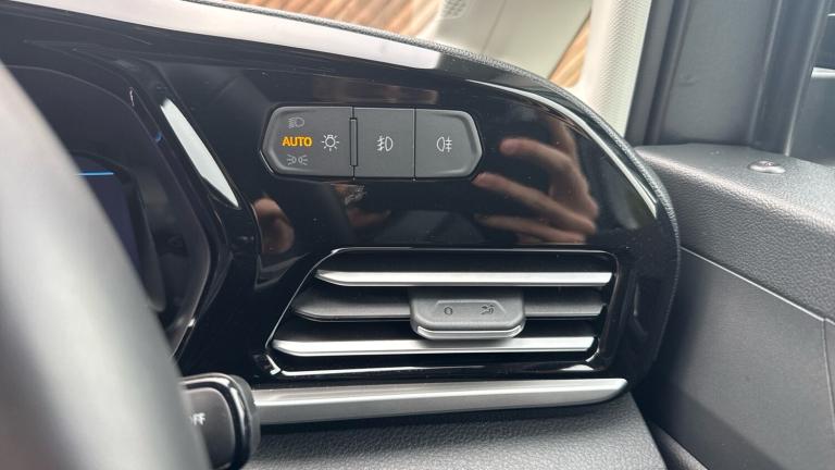 2025 Ford Transit Connect 250 L2 Petrol 1.5 EcoBoost PHEV 150 Limited Van Auto Van Hybrid Automatic