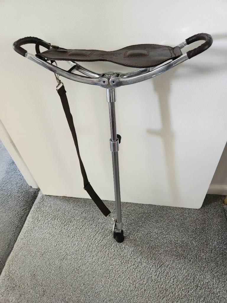 Leather seat shooting walking stick