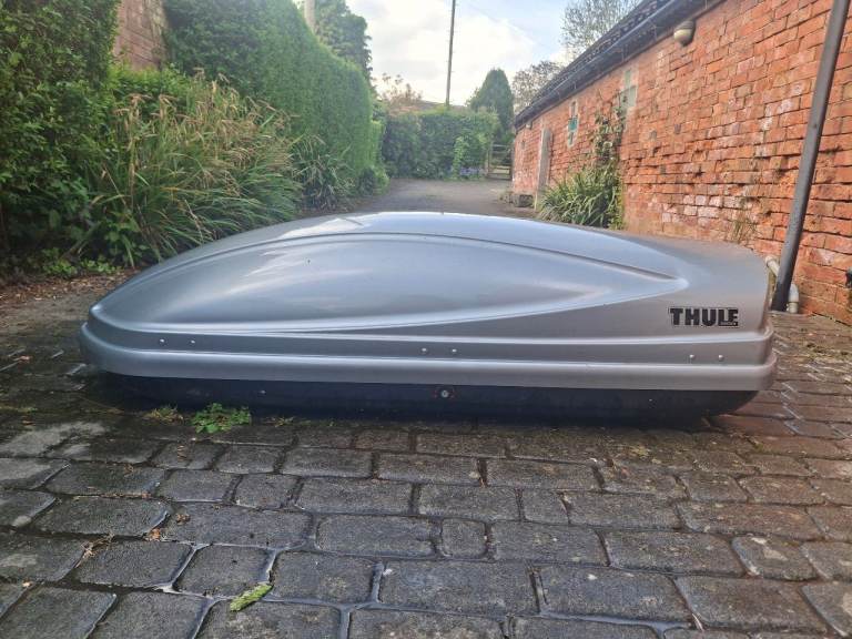 Thule Atlantis 200 Roof Box