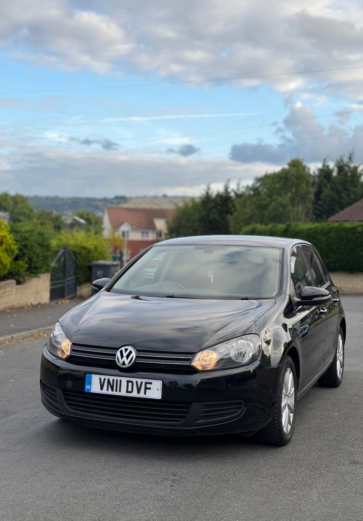 VW GOLF 2011 (quick sale BARGAIN)