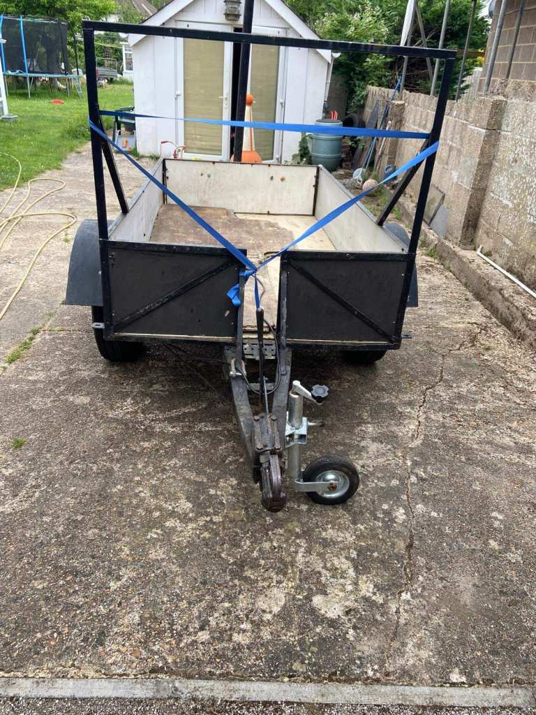 Heavy Duty single axle trailer