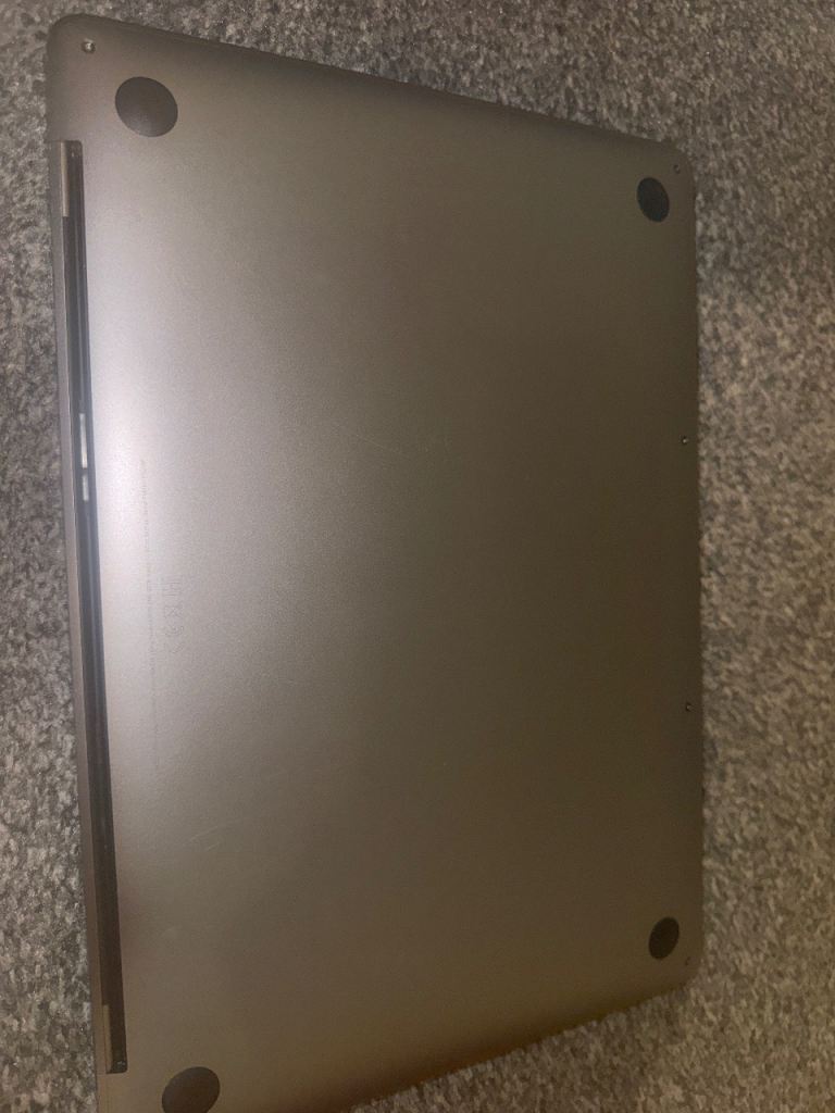 Apple MacBook Pro 13 inch 2020 Apple M1 8GB / 500GB