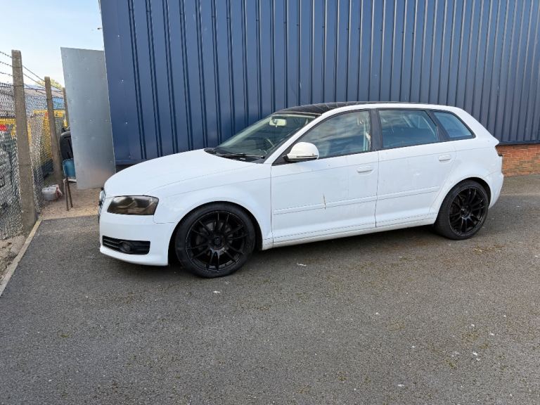 5x112 alloys 18 inch basically new tyres all round