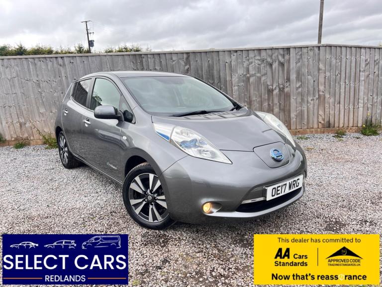 2017 Nissan LEAF 30kWh Tekna Hatchback 5dr Electric Auto (109 bhp) Electric