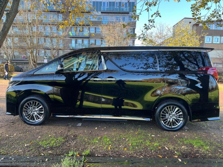  Toyota Alphard 2.5 HYBRID PETROL EXECUTIVE LOUNGE Petrol/Electric Hybrid Automatic