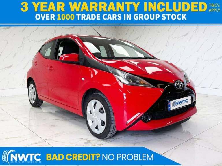 2017 Toyota AYGO 1.0 VVT-i x-play Hatchback 5dr Petrol Manual Euro 6 (68 ps) Hatchback Petrol Manual