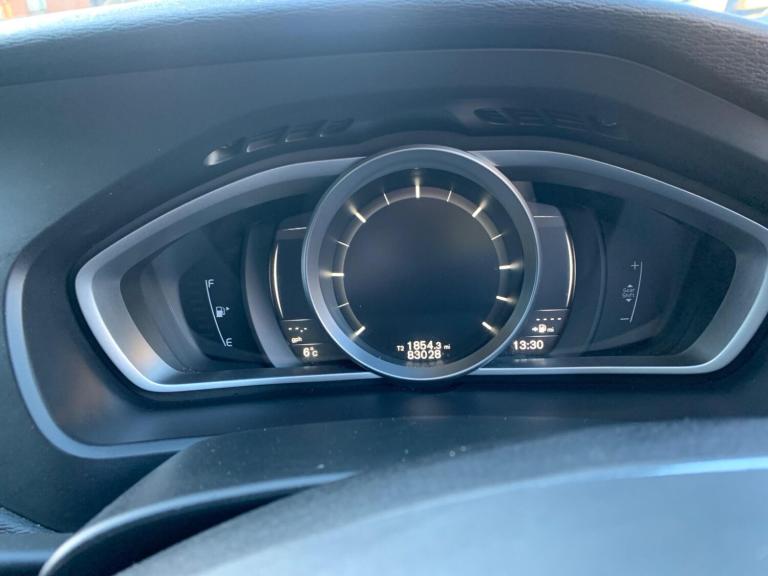 2016 Volvo V40 D2 [120] R DESIGN Nav Plus 5dr HATCHBACK DIESEL Manual