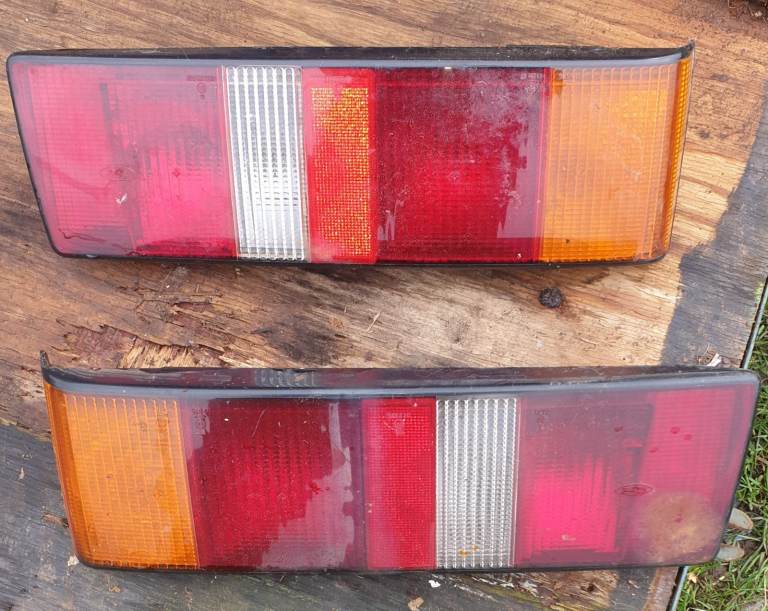 Classic Ford Tail Lights 