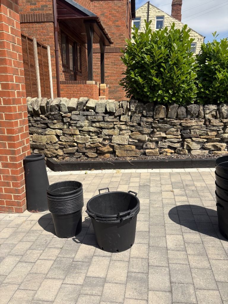 Gardening pots 
