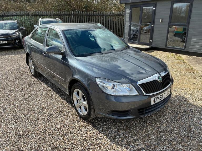 2011 Skoda Octavia 1.6 TDI SE Plus Euro 5 5dr HATCHBACK Diesel Manual