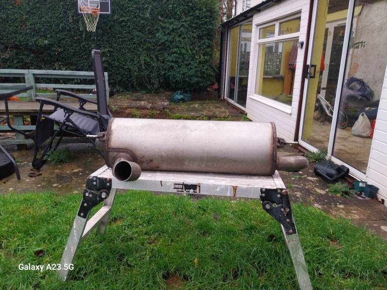 F22 F23 Rear Silencer Backbox OEM BMW 02180 10 Boysen Classic Car Parts in very good condition.