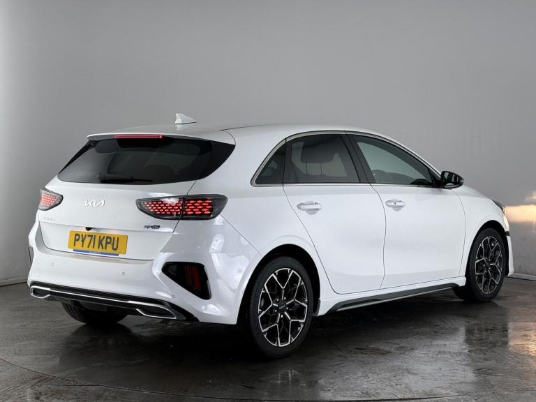 2022 Kia Ceed 1.5 T-GDi GT-Line Euro 6 (s/s) 5dr HATCHBACK Petrol Manual