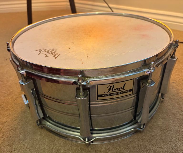 ***RARE*** Pearl World Series steel 15 x 6.5’ snare drum with padded case