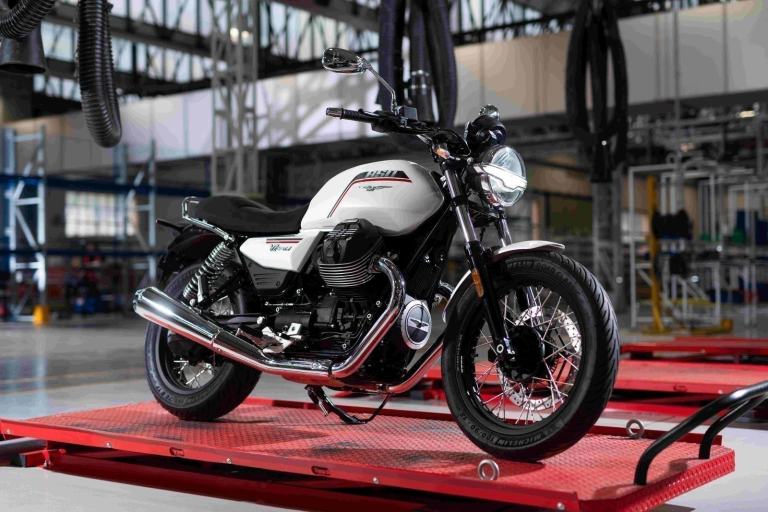 Moto Guzzi V7 Special, IN STOCK NOW. SAVING £1000