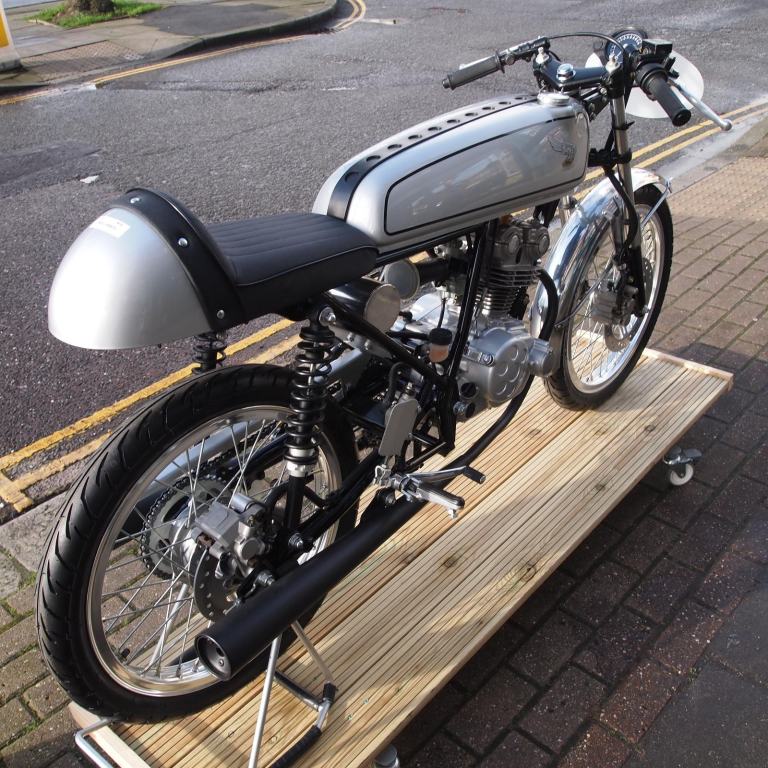 Honda CB50R RC110 HRC Rare Honda Dream 50R Corporation Racing Motorcycle: B/NEW