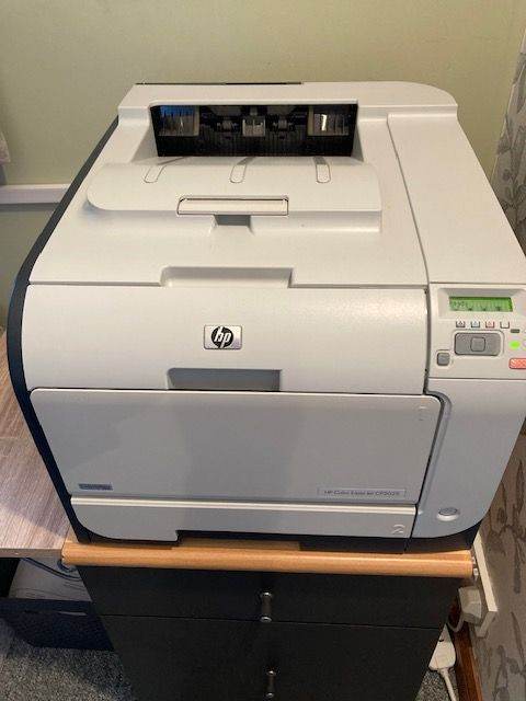 HP Color Laserjet CP2025n Printer
