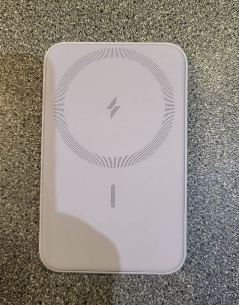 Anker 622 5000 Milliamp Hours Portable Charger - White Wireless