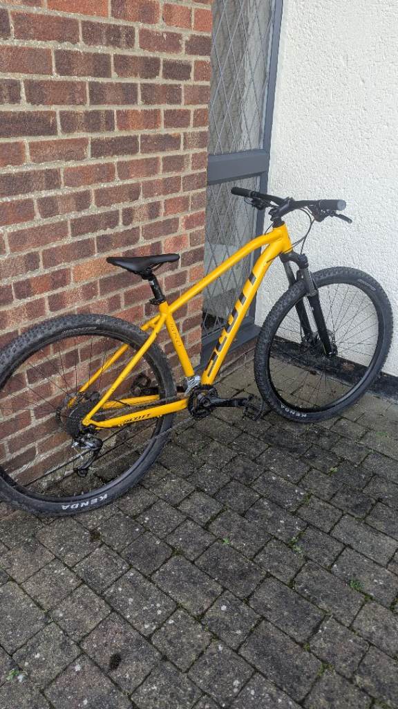 Scott aspect 950 27in 