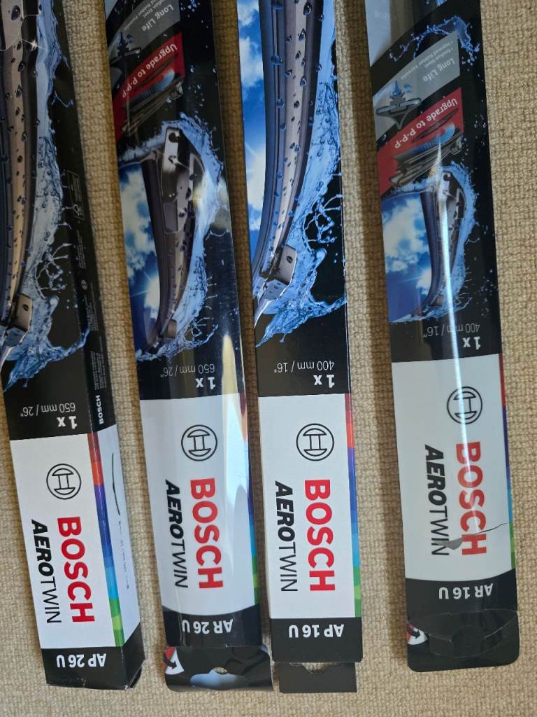 Bosch windscreen wiper baldes.