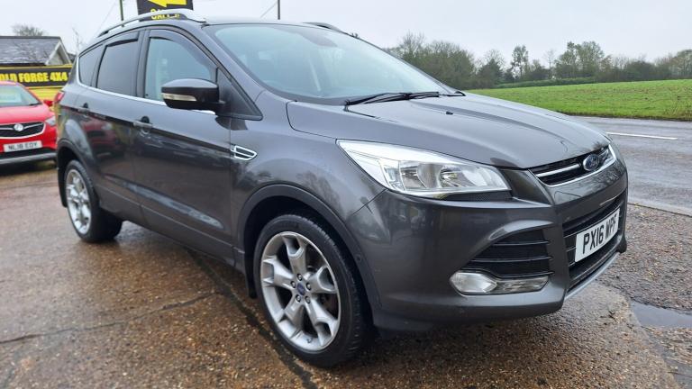 FORD KUGA 2.0 TDCi Titanium 2016