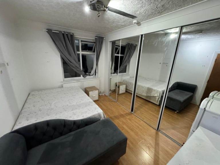 💜 Amazing Double Rooms | Barking IG11 9TN | Near Barking Station 🏡