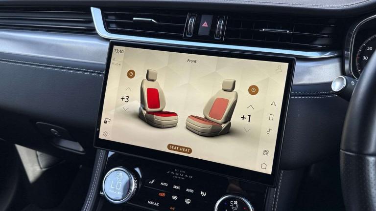  Jaguar F-Pace 2.0 P400e R-Dynamic SE 5dr Auto AWD Estate Plug-In Hy Automatic