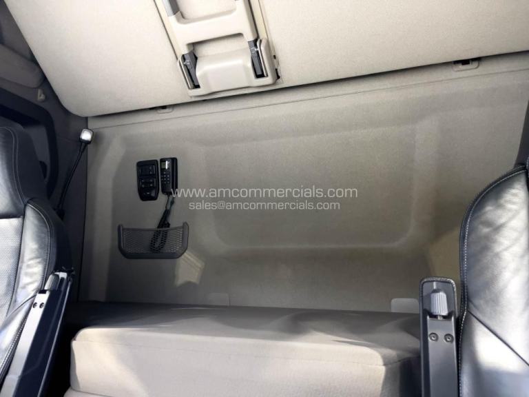 2019 (19) SCANIA S580 6X2 MIDLIFT HIGH CAB V8