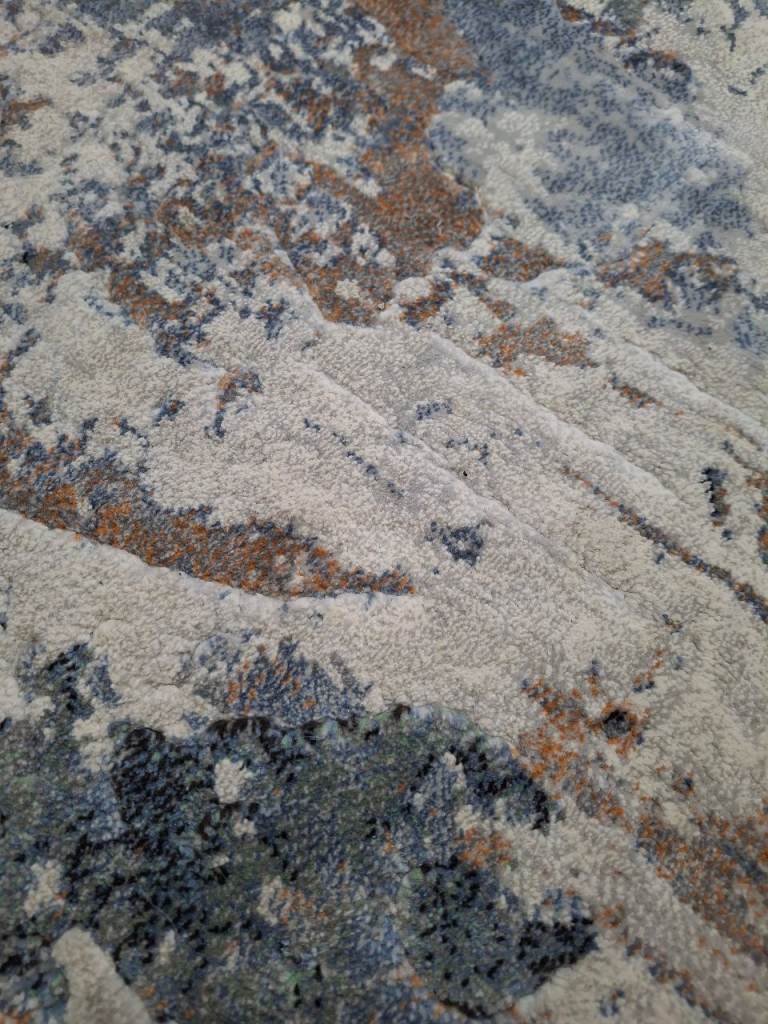 Rug for sale - very good condition