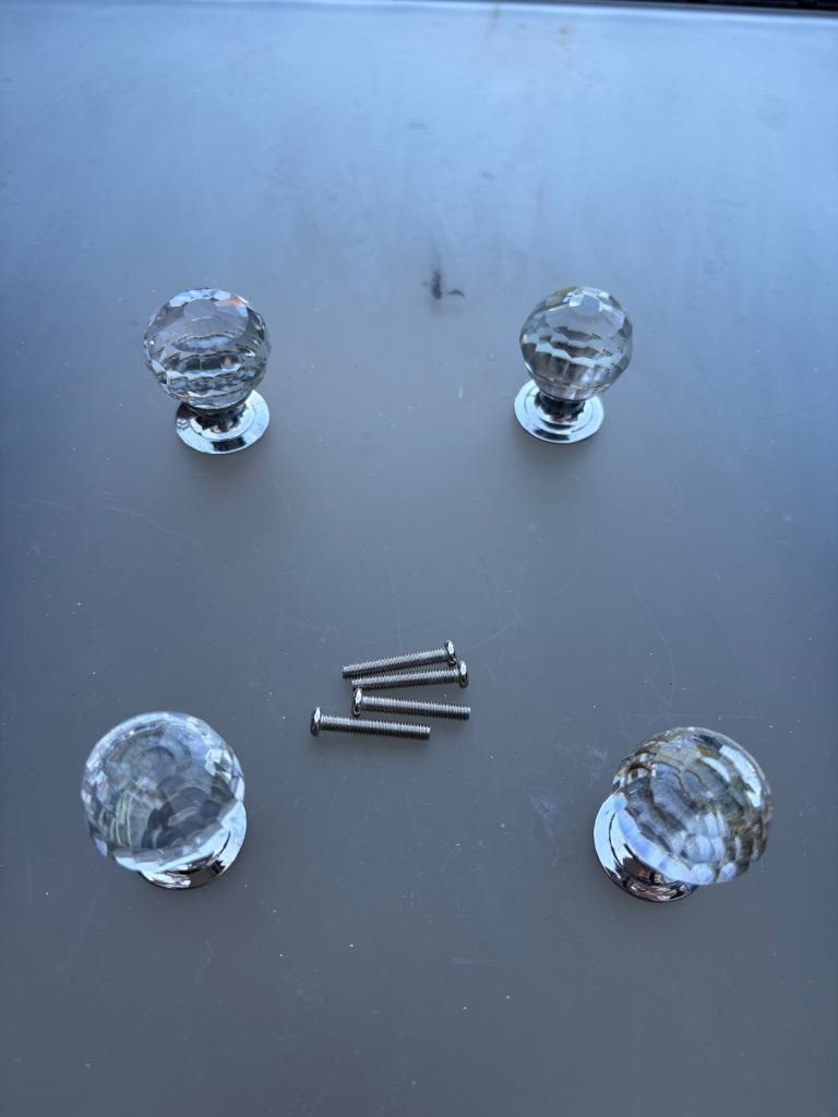 4 Crystal Glass Door Knobs / Drawer Pulls with Screws