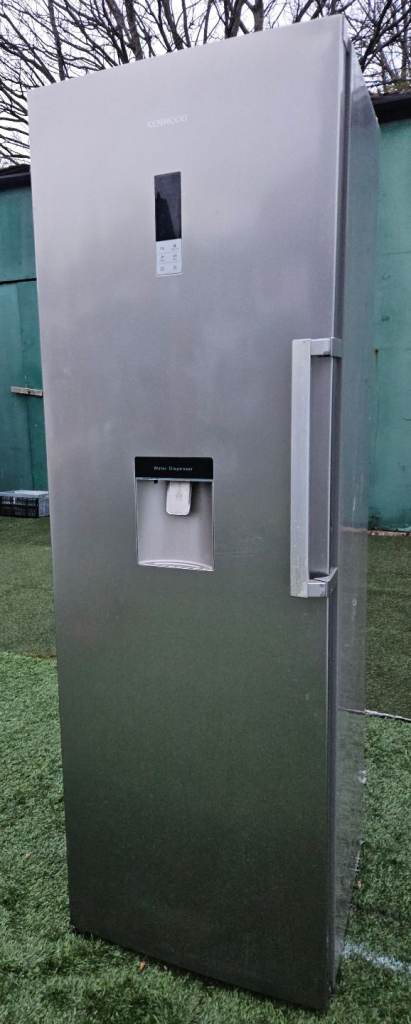 Fridge (water dispensing) - DELIVERY AVAILABLE 