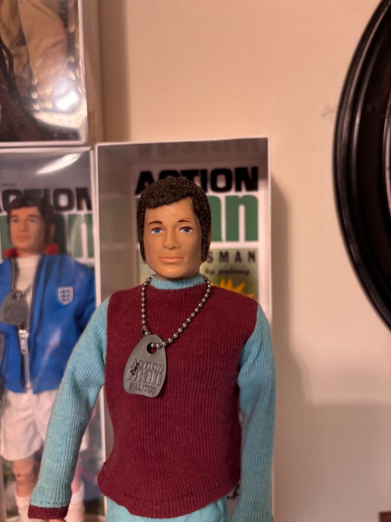 VINTAGE ACTION MAN ORIGINAL ASTON VILLA SIDEBURNS FOOTBALL/FOOTBALLER