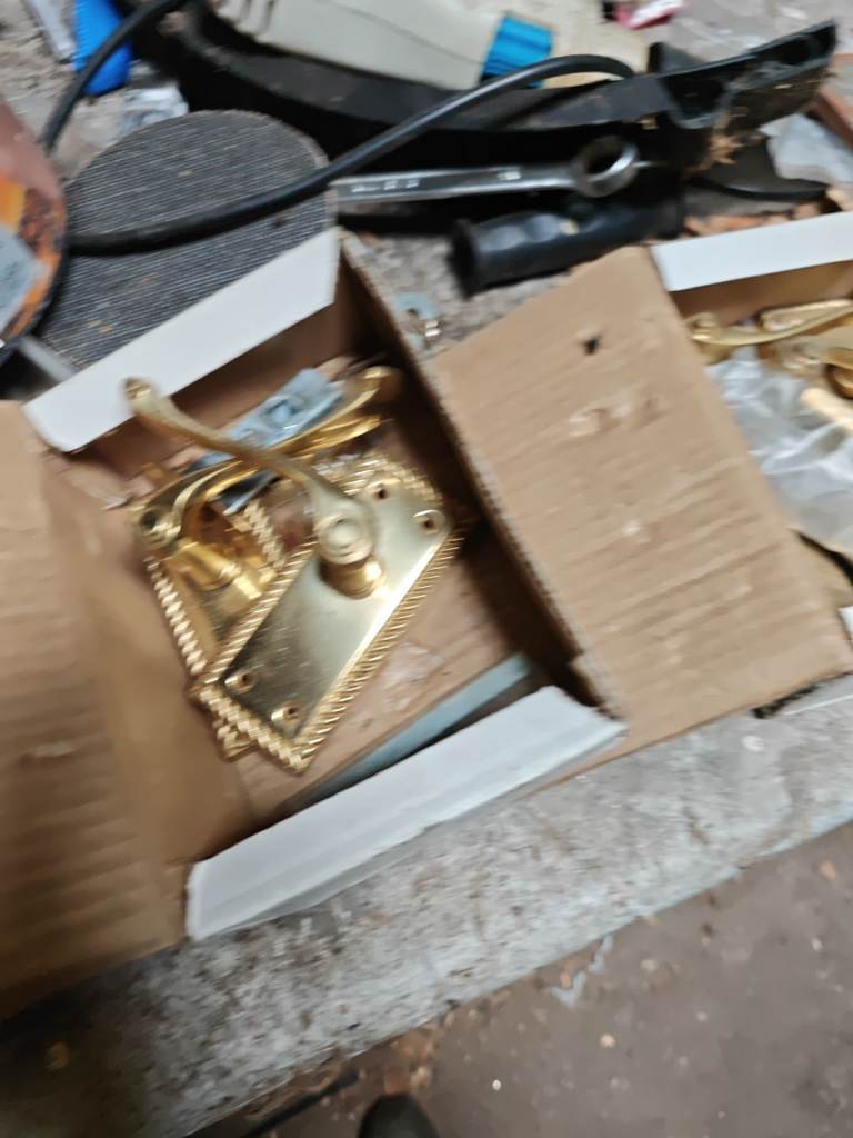 Gold Door Handles with Rope Detail new and some used 5 pairs – As Good As New