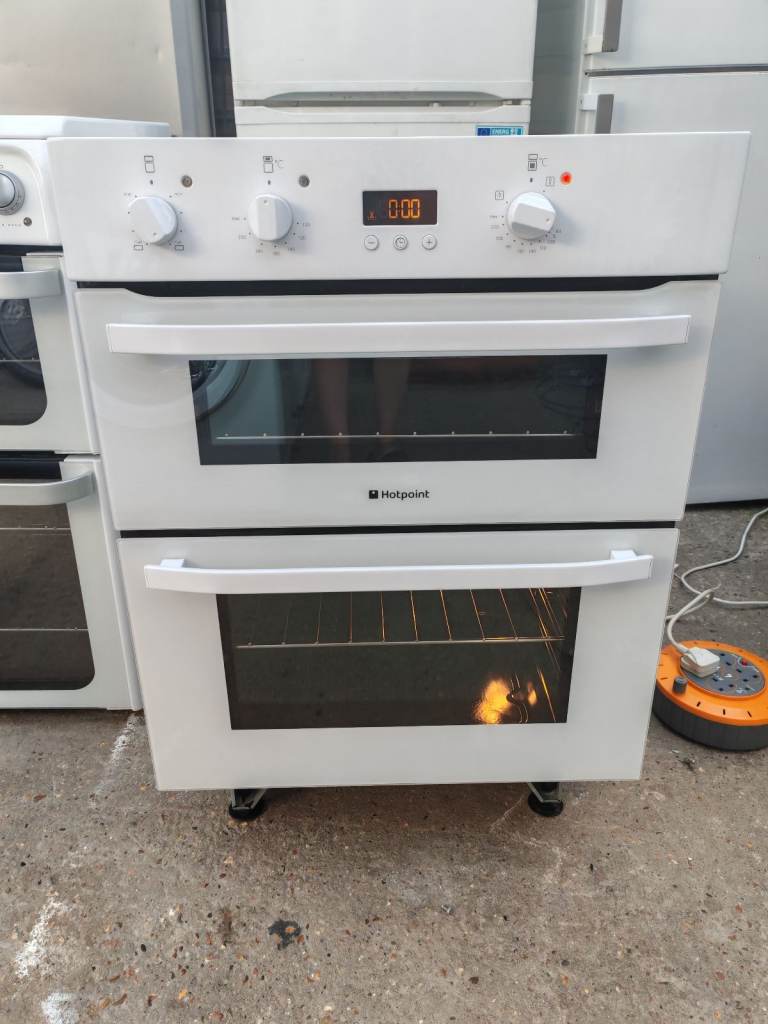 Hotpoint under counter double electric oven 