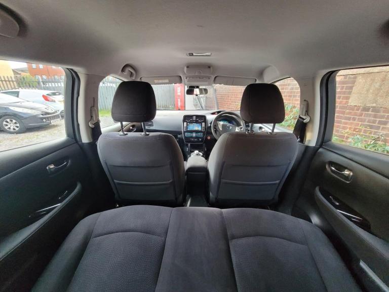 2016 Nissan Leaf 24kWh Acenta Hatchback 5dr Electric Auto (109 bhp) HATCHBACK Electric Automatic