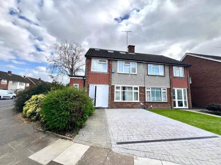 6 bedroom semi-detached house to rent in TW15 1EP