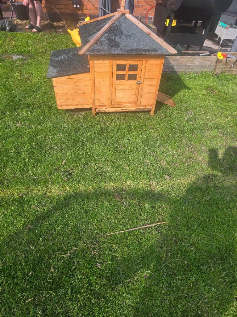 Poutry pet house