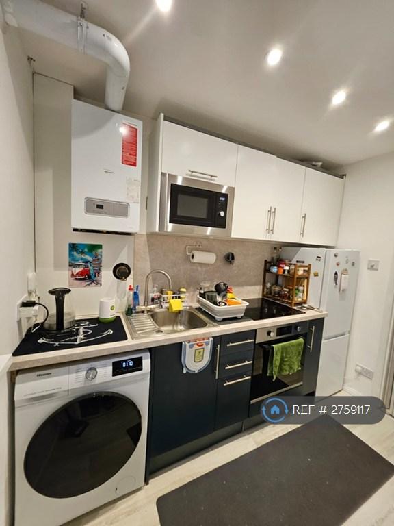 2 bedroom house in Bedworth Place, Ryde, PO33 (2 bed) (#2759117)