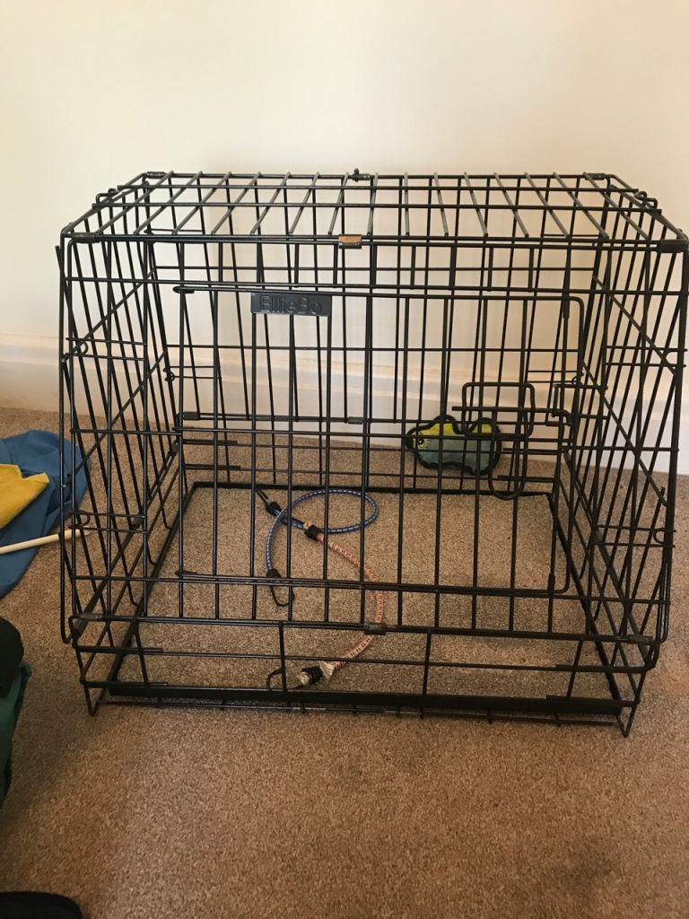 Dog car crate 