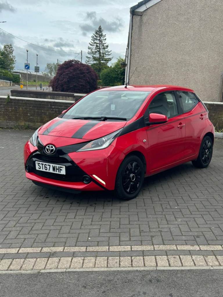 Toyota, AYGO, Hatchback, 2018, Manual, 998 (cc), 5 doors