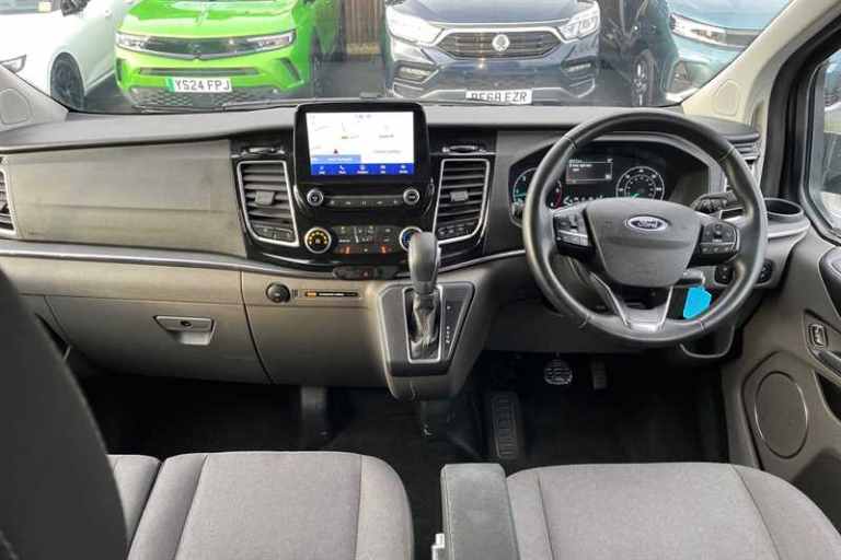 2022 Ford Tourneo Custom L2 320 Titanium 2.0 Diesel Automatic Start/Stop (130ps) Minibus Diesel A...