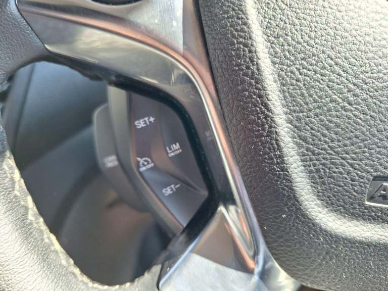 FORD TRANSIT CONNECT 1.5 220 EcoBlue White Manual Diesel 2019