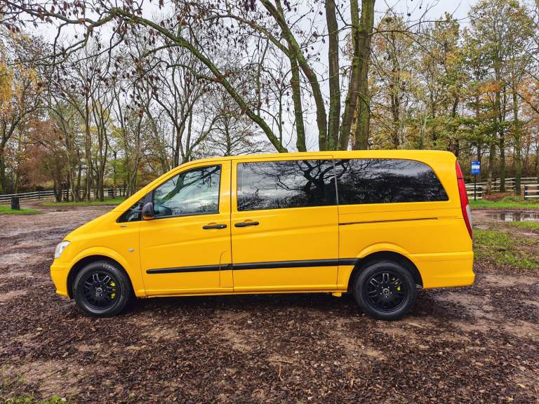 Mercedes-Benz, VITO, 9 seater van, 2012, Manual, 2143 (cc), 5 doors