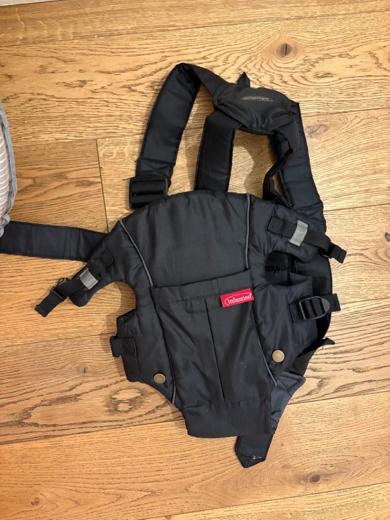 Baby carrier 